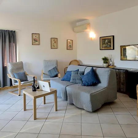 Apartment Trilo_mina 4